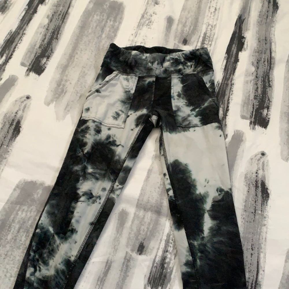 These cute multi color leggings